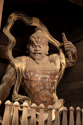 木造金剛力士立像(二王門安置・石手寺)の画像2