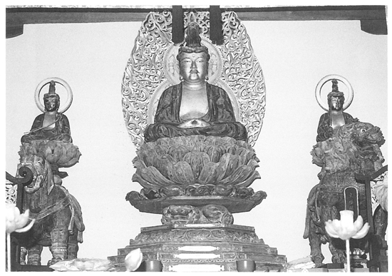 木造釈迦如来及び両脇侍坐像(善応寺)の画像