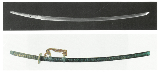 太刀(銘 有綱、拵山金造革包太刀)の画像