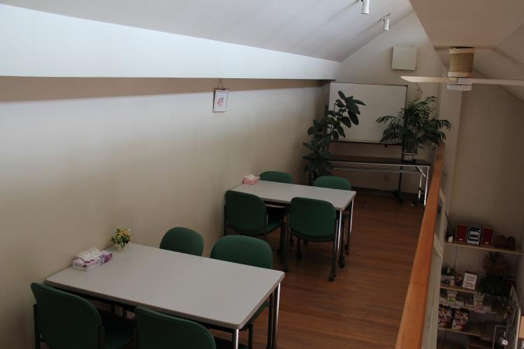 高井米穀休憩スペース