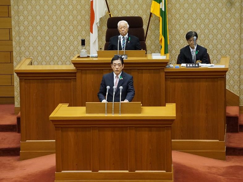 5月14日（火曜日）県議会議員協議会（県議会議事堂）の画像