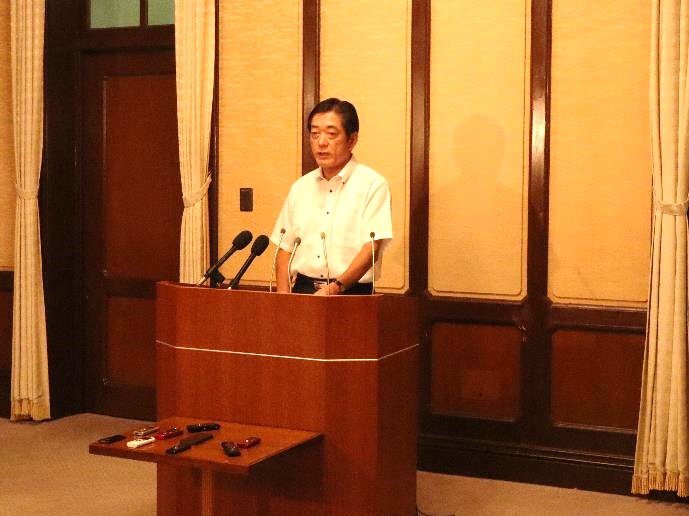 8月29日（木曜日）匿名による現金の寄附に関する記者発表（県庁）の画像