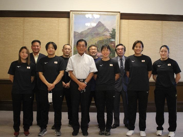 10月6日（火曜日）ボクシング女子日本代表選手らの訪問（県庁）の画像