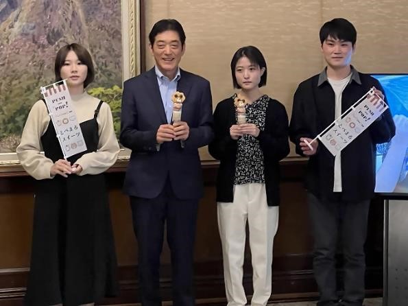3月20日（月曜日）とべ動物園オリジナルスイーツのお披露目会（県庁）の画像