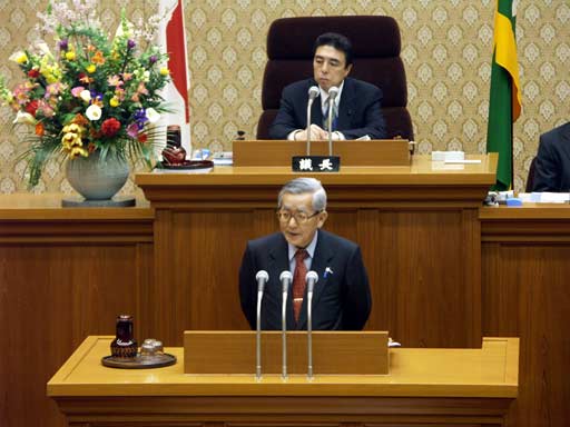 3月17日（水曜日）本会議（閉会）（議会議事堂）の画像
