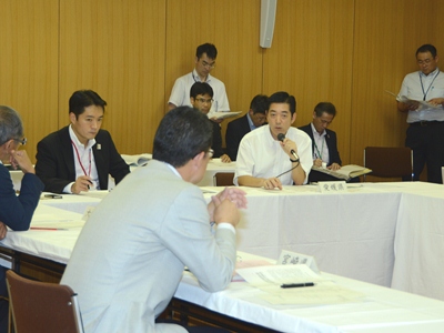 7月8日（月曜日）東海・東南海・南海地震による超広域災害への備えを強力に進める9県知事会議（ひめぎんホール）の画像