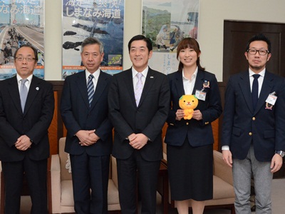 3月19日（水曜日）えひめ海外協力大使委嘱式、出発・帰国あいさつ（県庁）の画像