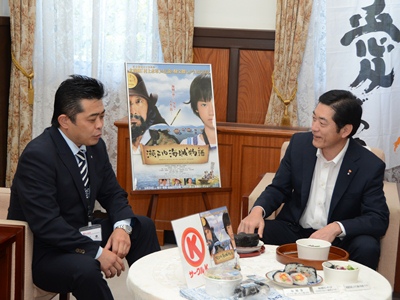 5月16日（金曜日）大手コンビニエンスストア関係者の訪問（県産食材を使用した新商品の発売報告）（県庁）の画像