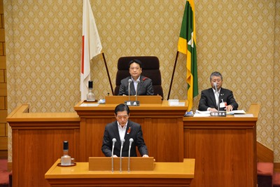 10月9日（金曜日）9月定例県議会閉会（県議会議事堂）の画像