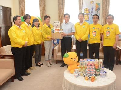 6月8日（水曜日）「父の日には牛乳（ちち）を贈ろう！」キャンペーン（県庁）の画像