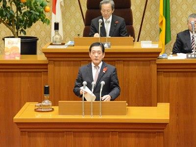 12月14日（水曜日）12月定例県議会閉会（県議会議事堂）の画像