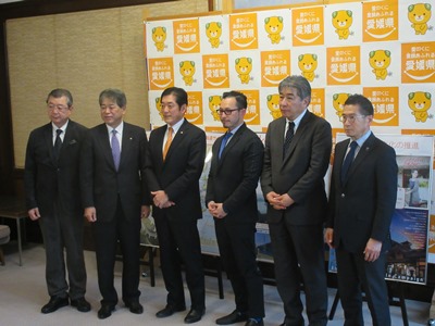 2月1日（木曜日）NPO法人大分ウォーターフロント研究会会長らの訪問（県庁）の画像