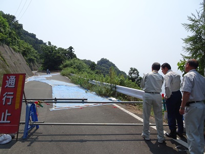 7月19日（木曜日）平成30年7月豪雨災害に係る被災地視察（八幡浜市保内町広早）の画像