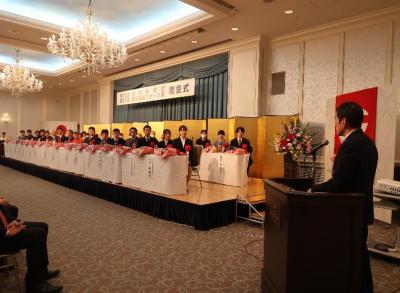 1月10日（水曜日）愛媛新聞賞・愛媛新聞スポーツ賞贈呈式（松山市）