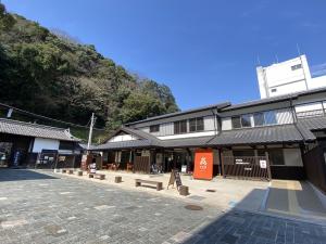 宇和島　シロシタ