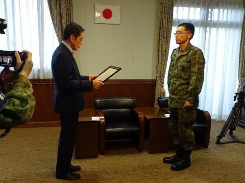 11月27日（月曜日）林野火災における消火活動に対する感謝状贈呈式（香川県）