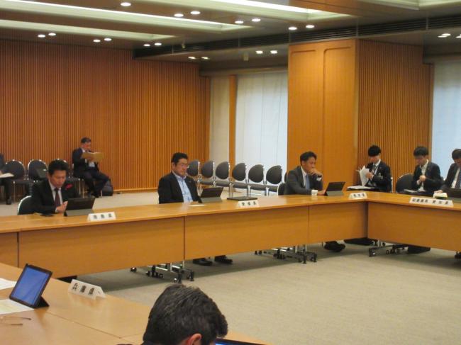 1023①_全国都道府県議会議長会国土交通委員会