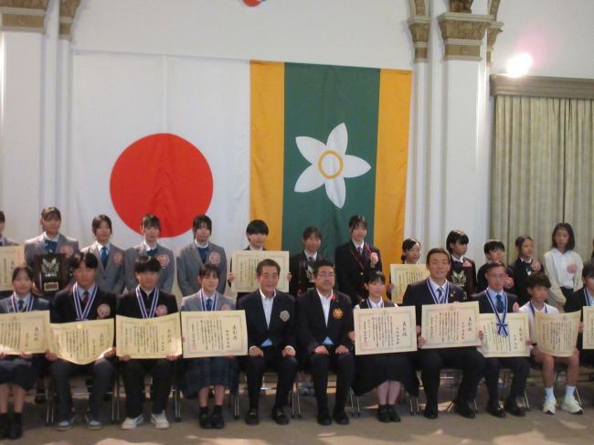 1022_愛顔のえひめ文化・スポーツ賞表彰式