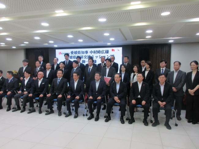 112令和7年度ベトナム・インドネシア経済交流ミッション(人材育成機関(ESUHAI社)訪問