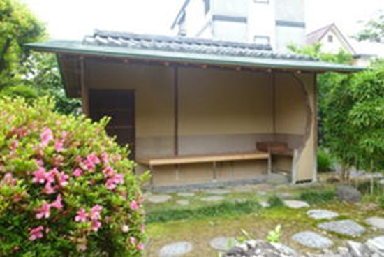 八束家住宅主屋ほか２件の画像3