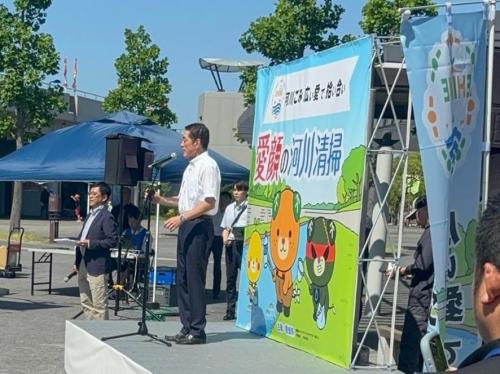 5月30日（土曜日）広い愛で拾い合い愛顔の河川清掃（松山市）