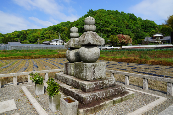 五輪塔(野間・覚庵)の画像2