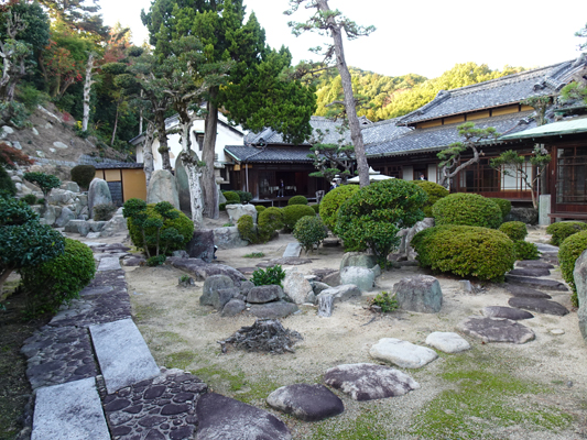 旧八木商店本店庭園の画像2