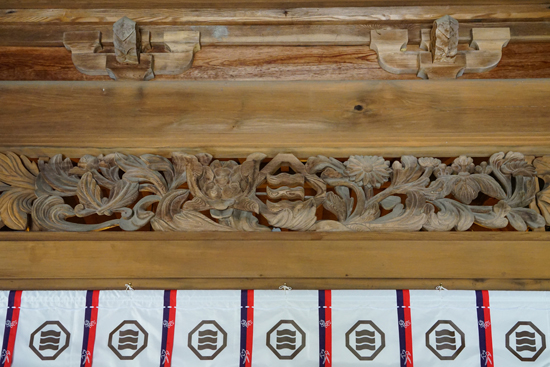 三島神社拝殿の画像3