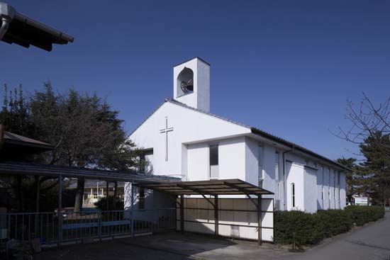 西条栄光教会礼拝堂ほか２件の画像1