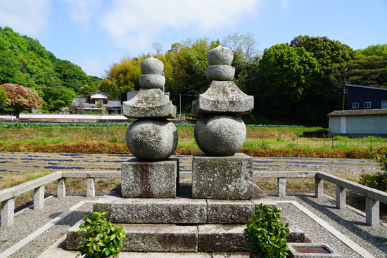 五輪塔（野間・覚庵）の画像1